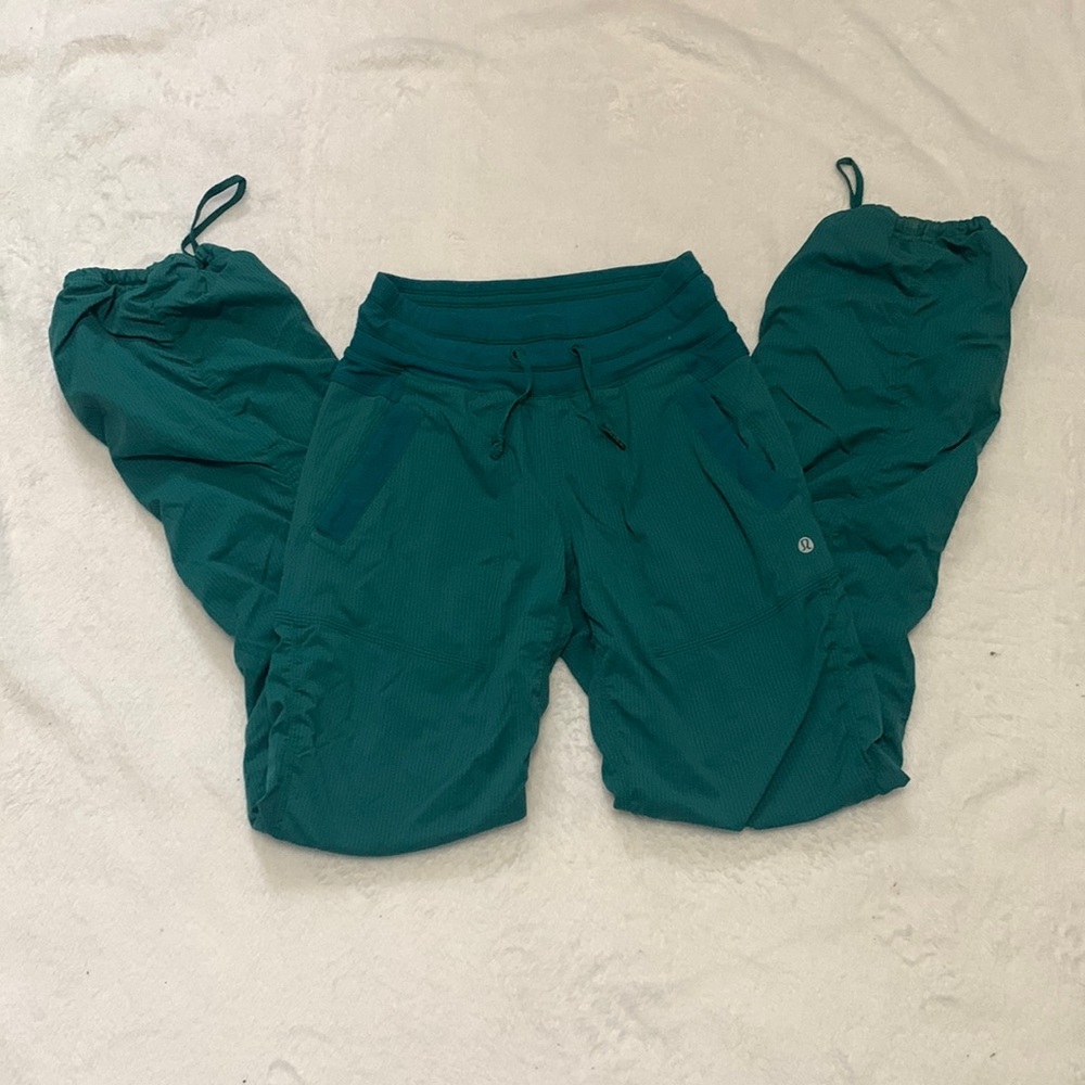 Lululemon studio pants size 2 *Lined